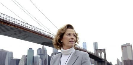 Julia Navarro en Nueva York durante la presentación de ‘Historia de un canalla’.