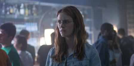 Mackenzie Davis, especialista en los ochenta.