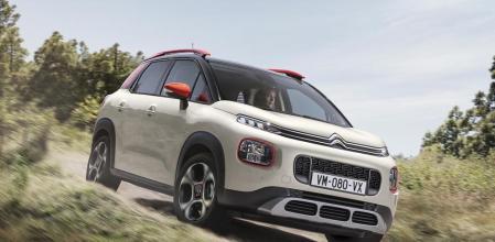 El Citroën C3 Aircross tiene una altura al suelo de 17,5 cm que le permite realizar ciertas incursiones off road