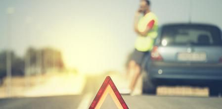 Antes de empezar las vacaciones es conveniente realizar una revisión de nuestro coche en el taller