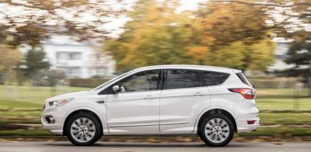 En marcha, la potencia de la mecánica diesel de 180 CV se hace notar