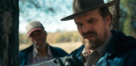 David Harbour en una escena de Stranger things 2.