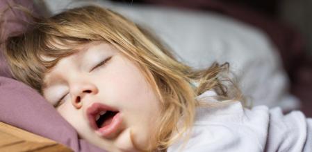 Una mujer revela el truco definitivo para que cualquier niño se duerma al instante