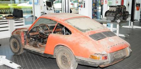 Porsche 911 de 1964 antes de ser restaurado