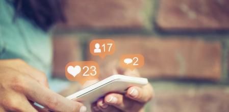 Muchos adultos sobreestiman su uso “adictivo” de las redes sociales, lo que complica su autocontrol y sentimiento de culpaGetty Images/iStockphoto<br>