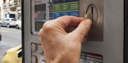 Existe una gran oscilación de precios para las zonas de estacionamiento regulado en las diferentes ciudades de España.