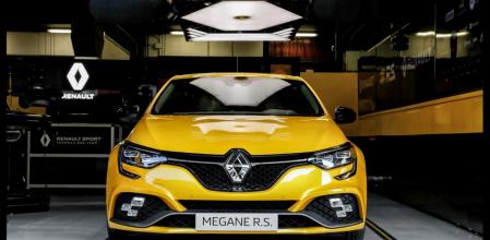 El Renault Mégane R.S Trophy desarrolla 300 CV y un par de hasta 420 Nm