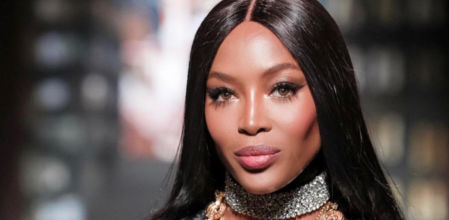 La modelo Naomi Campbell durante el desfile de Moschino x H&M en Nueva York