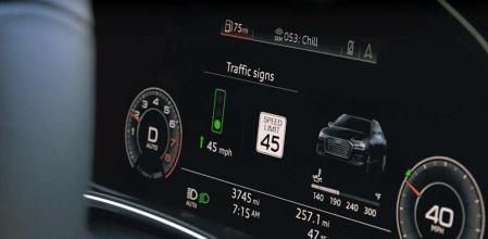 El sistema GLOSA realiza el cálculo teniendo en cuenta el límite de velocidad de cada vía.