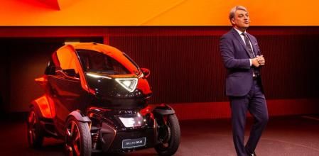 Luca de Meo, presidente de Seat, durante la presentación del Minimó en el Mobile World Congress 2019