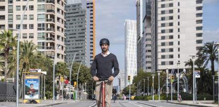 El patinete eléctrico se ha convertido en un modo de transporte muy popular en las ciudades