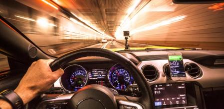 El efecto túnel en la conducción reduce la visión periférica