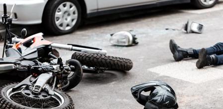 El Código Penal dictamina que es obligatorio que cualquier ciudadano atienda a un herido si se ve implicado en un accidente, lo presencia o tiene conocimiento de él