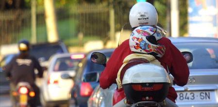 La protección es uno de los elementos básicos para circular más seguro en motocicleta