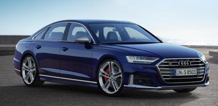 Audi renueva el S8, con 571 caballos y suspensión activa predictiva