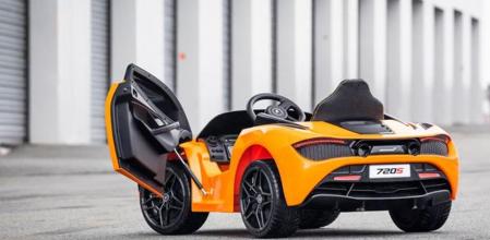El motor de este McLaren 720S suena casi como un V8