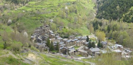 Os de Civís&nbsp;pertenece al municipio de Les Valls de Valira​, en la comarca del Alt Urgell (Lleida),pero solo se puede llegar por carretera desde Andorra