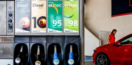 El precio de los carburantes ha aumentado un 15% respecto al mes de noviembre de 2020&nbsp;