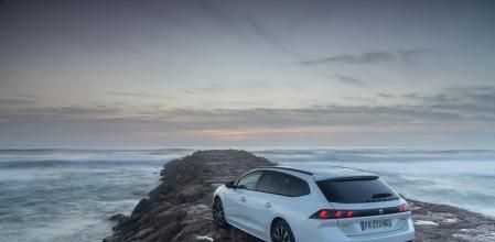 Peugeot reposiciona su gama de automóviles en Europa con un cambio radical de imagen