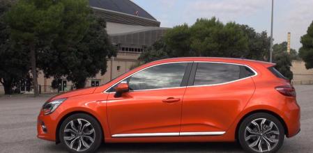 Hoy probamos la nueva generación del Clio, un modelo con una atractiva imagen, un compromiso de calidad y un equipamiento de segmentos superiores