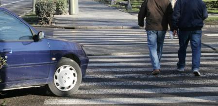 La DGT ha diseñado un manal de actividades y ejercicios dirigidos a los peatones mayores de 65 años&nbsp;