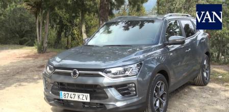 Este modelo que hoy os traemos es la cuarta generación del Ssangyong Korando, un modelo que milita en el segmento de los SUV medios y que apenas tiene representación en