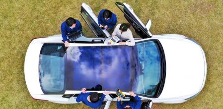 Las placas solares podrían formar parte de los vehículos del futuro