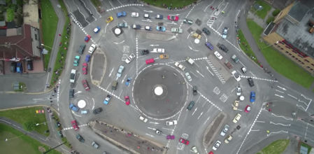 La Rotonda Mágica de Swindon puede soportar con fluidez una densidad de tráfico de hasta 6.200 coches por hora