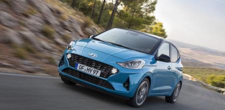 El i10 llegará con dos motores gasolina: un 1.0 MPi de tres cilindros y 67 CV y un 1.2 MPi de 4 con 84 CV