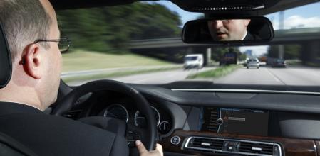 Realizar una conducción eficiente permite ahorrar combustible