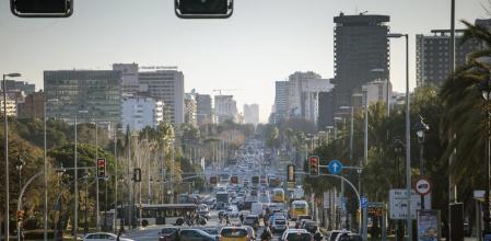 La DGT, en coordinación con el Ministerio de Transporte, Movilidad y Agenda Urbana, ha decidido ampliar las medidas de prevención en aplicación del protocolo de actuación frente a la exposición al COVID 19