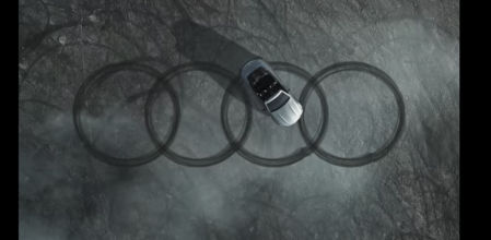 Mercedes-Benz ha dibujado los cuatro aros de Audi con uno de sus modelos de altas prestaciones AMG haciendo derrapes