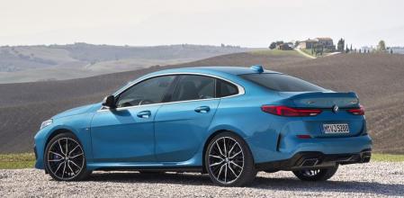 El M235i xDrive, con el potente motor de 306 CV, es la única versión con tracción integral de la gama