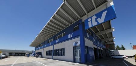 ITV de la carretera de Villaverde a Vallecas (Madrid), en el Centro de Transportes