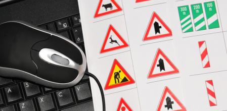 La Plataforma de Autoescuelas Digitales (PAD) ha aplaudido la decisión de retirar la controvertida propuesta de formación presencial