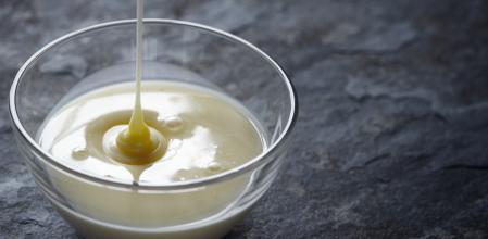 Podemos usar azúcar o leche condensada