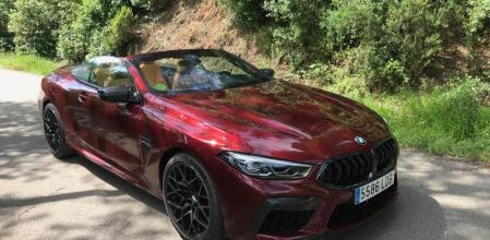 El BMW M8 Competition Cabrio, que desarrolla 625 CV, puede alcanzar los 305 km/h y acelerar hasta 200 km/h en poco más de 10 segundos