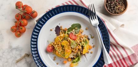 Ensalada de lentejas y melocotón