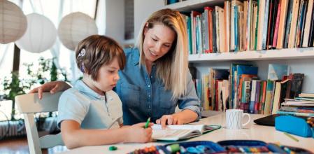 La edad media de los niños con deficiencia auditiva no detectada en el cribado neonatal y que posteriormente se comprobó son los 5 años