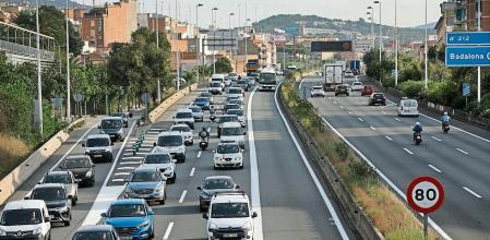 La autopista c-31 es conocida por la elevada densidad de tráfico que soporta