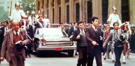 Desfile en celebración del aniversario del golpe de Estado, el 11 de septiembre de 1982.