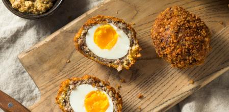 Huevos a la escocesa