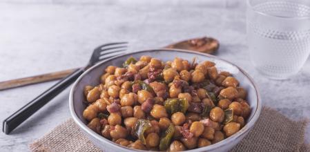 Garbanzos con jamón