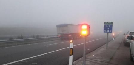 Las balizas inteligentes se estaban probando en este tramo de la A-8 desde el año 2018&nbsp;