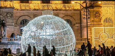 Sanidad teme que la tercera ola llegue con apenas unos miles vacunados