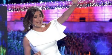 Sandra Barneda saluda a Nagore en las Campanadas de Telecinco