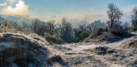 Paisaje helado desde el Mirador del Meandro del Ter.