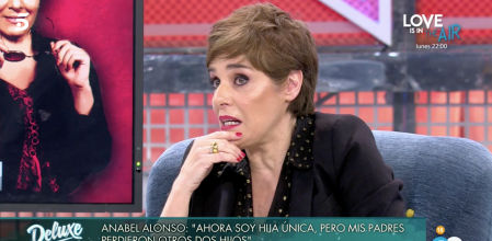 La que fuera protagonista de ‘7 vidas’ ha asegurado que no le importan aquellas críticas que la tachan continuamente de egoísta por haber sido madre a su edad: