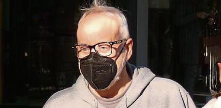 Josep Maria Mainat se somete a una prueba de drogas