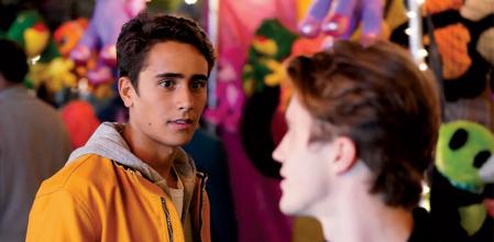 Michael Cimino es Victor en 'Love, Victor'.